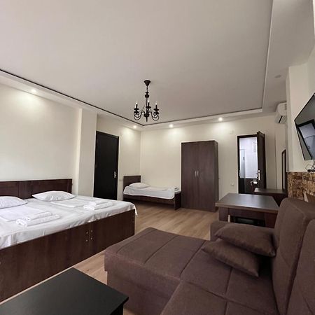 Guest House Madonna Kobuleti Luaran gambar
