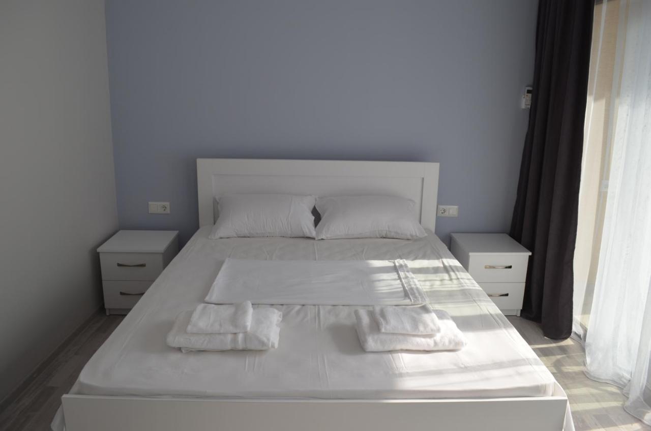 Guest House Madonna Kobuleti Luaran gambar