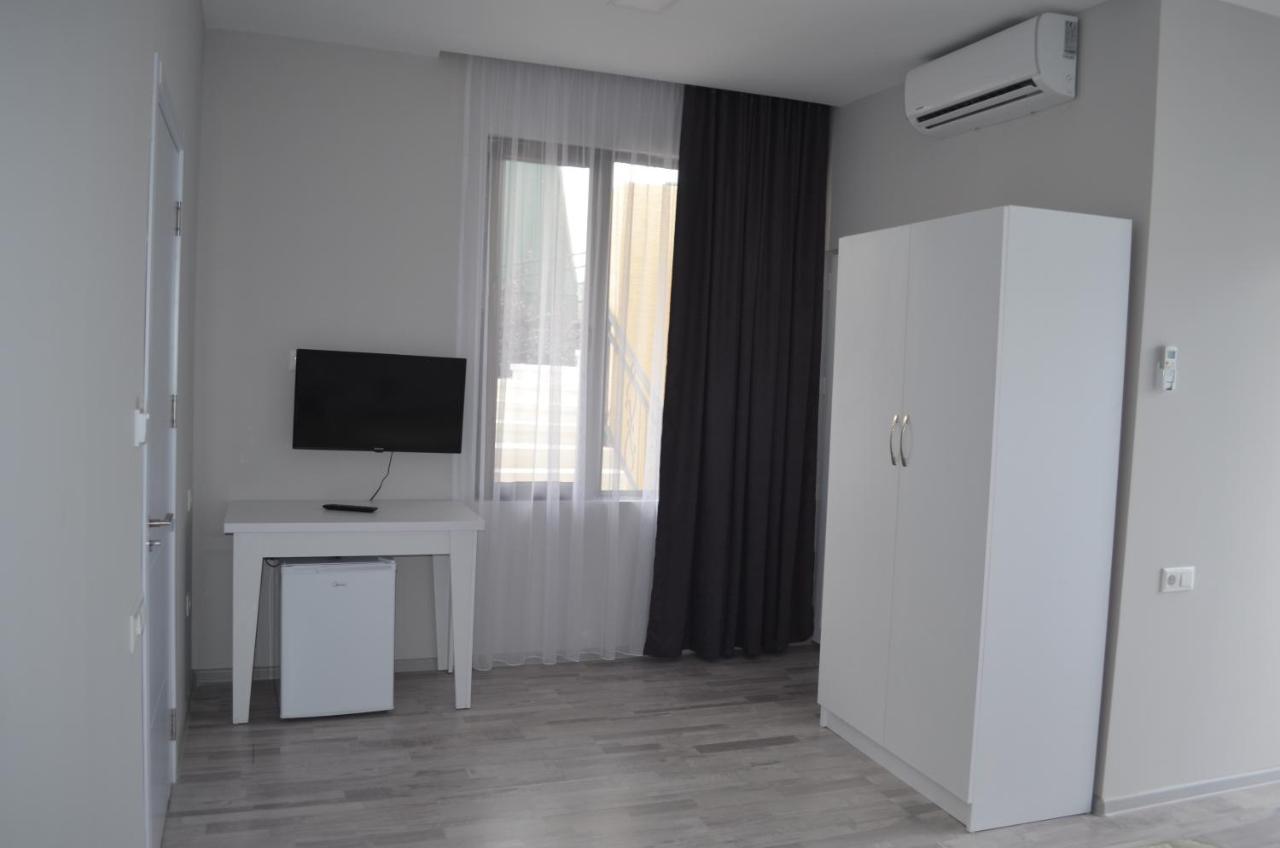Guest House Madonna Kobuleti Luaran gambar