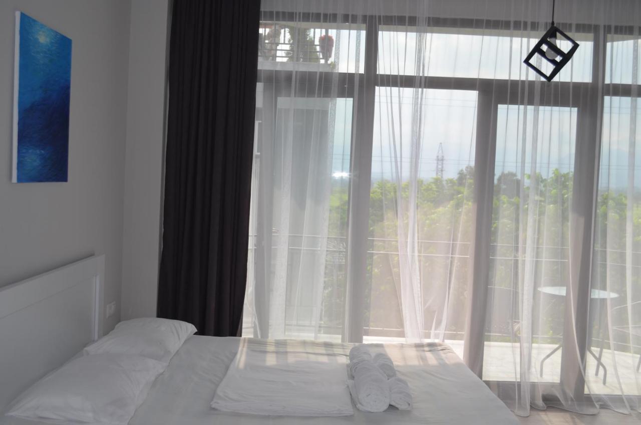 Guest House Madonna Kobuleti Luaran gambar