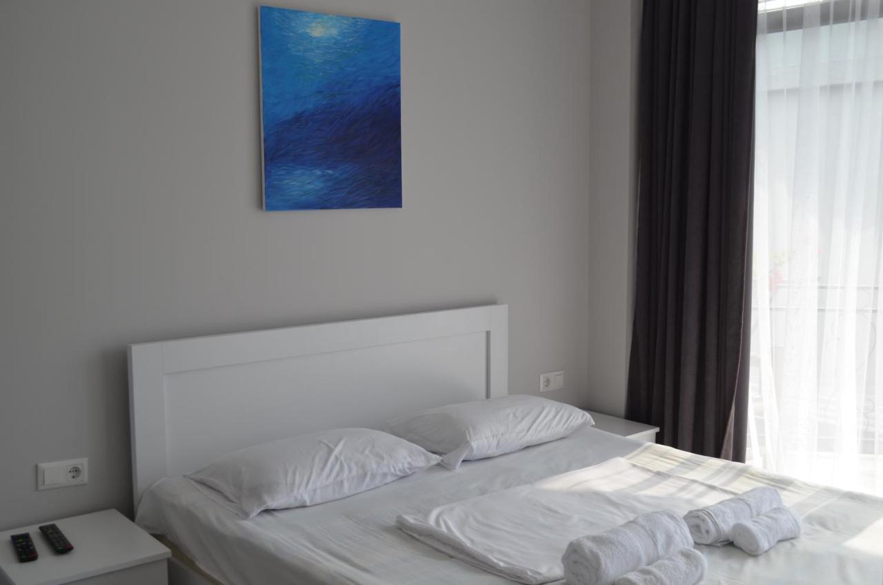 Guest House Madonna Kobuleti Luaran gambar