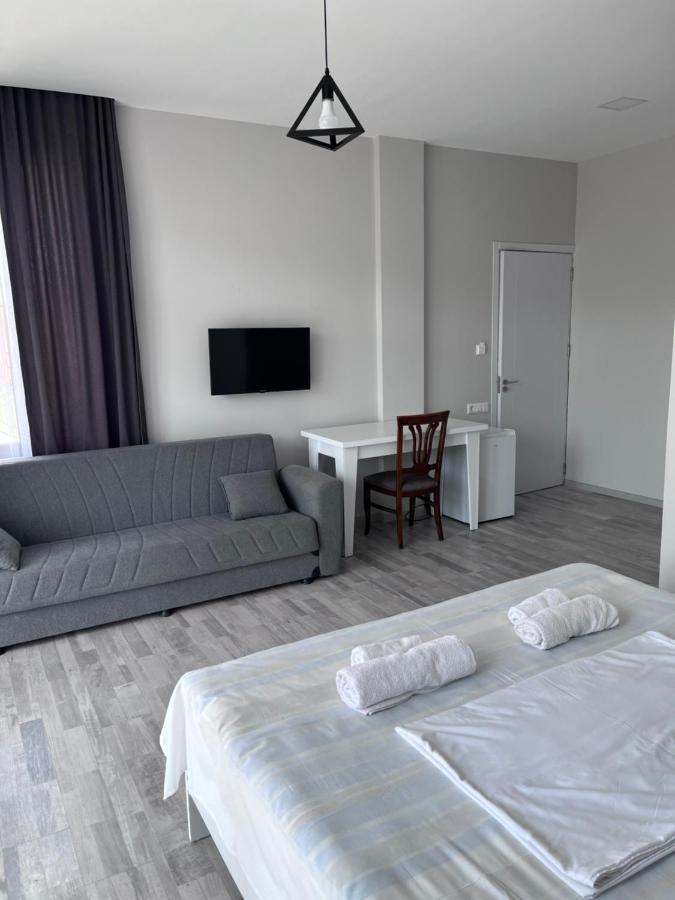 Guest House Madonna Kobuleti Luaran gambar