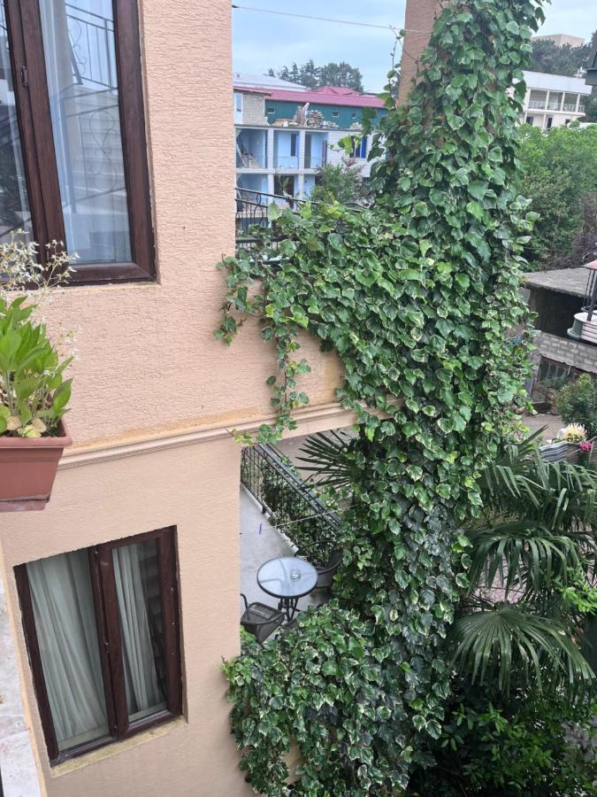 Guest House Madonna Kobuleti Luaran gambar