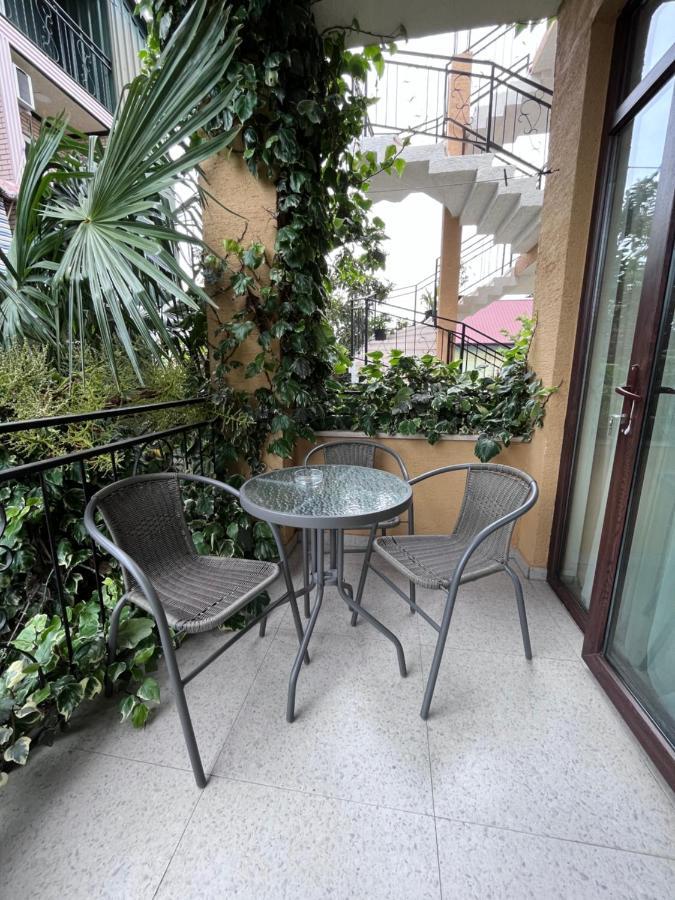 Guest House Madonna Kobuleti Luaran gambar