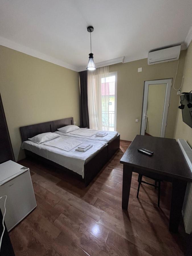 Guest House Madonna Kobuleti Luaran gambar