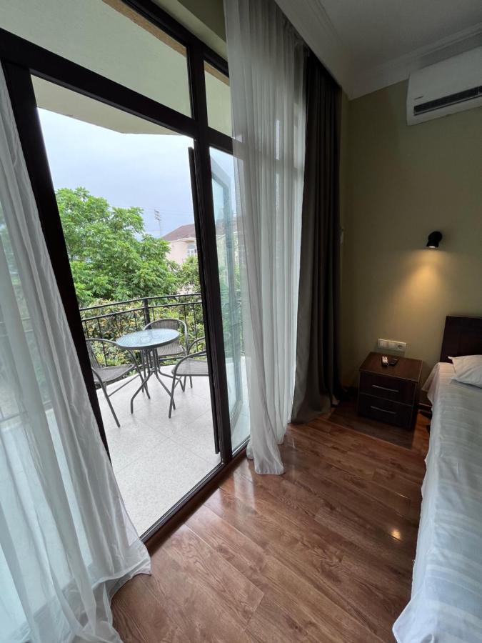 Guest House Madonna Kobuleti Luaran gambar
