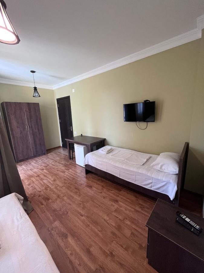 Guest House Madonna Kobuleti Luaran gambar
