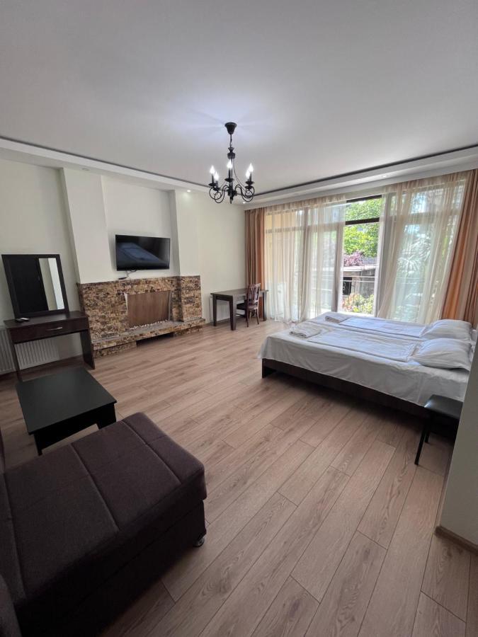 Guest House Madonna Kobuleti Luaran gambar
